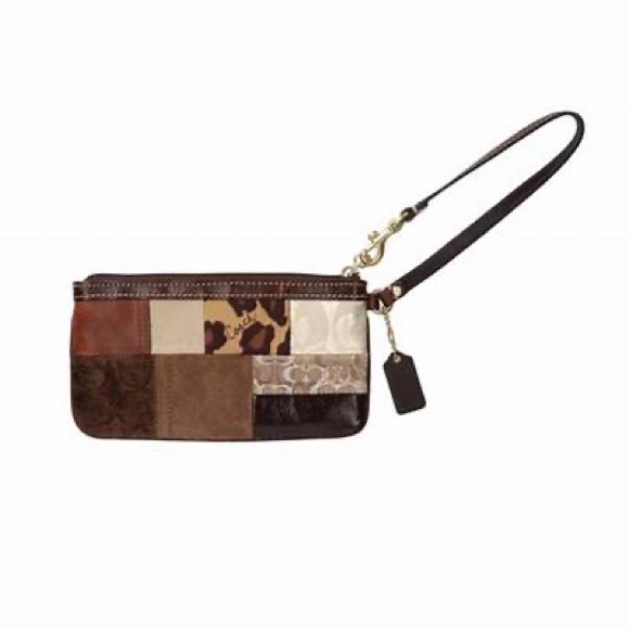 AUTHENTIC Classic Coach Patchwork Gold Signature Zip Small Wristlet - Picture 8 of 9